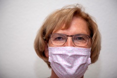 neu-1U9B5700-Petra-AWO-Fotoausstellung