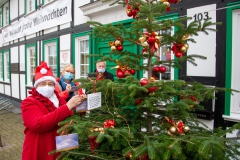 2020-12-06-AWO-Gute-Wuensche-Baum-