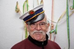 1U9B9011-Gerald-naerrisch-behuetet
