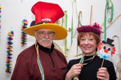 1U9B9038-naerrisch-behuetet