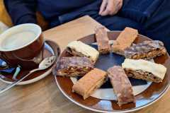 WhatsApp-Bild-2023-10-28-um-20.03.03_675f8237