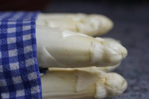 Mehr über den Artikel erfahren Leckerer Spargel bei der AWO