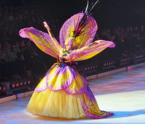 2025-04 Holiday on Ice
